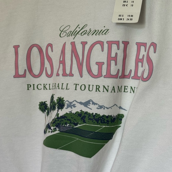 Abercrombie Kids Girls knot-front graphic logo tee size 13/14 NWT - Picture 3 of 4